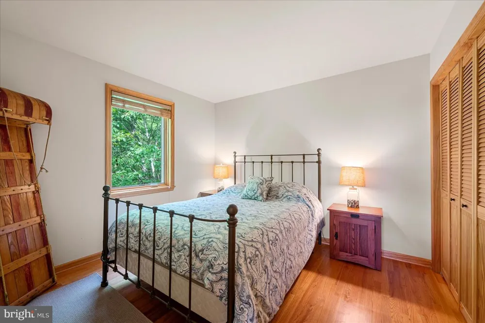 218 NELSON WAY Basye, VA 22810