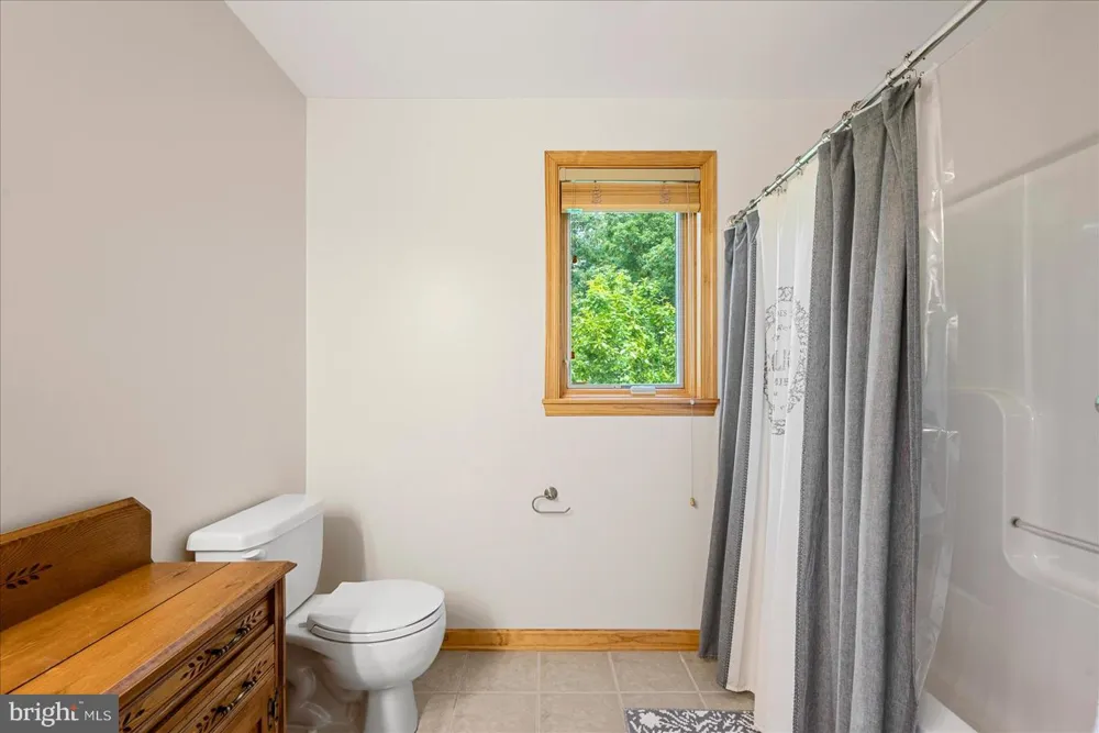 218 NELSON WAY Basye, VA 22810