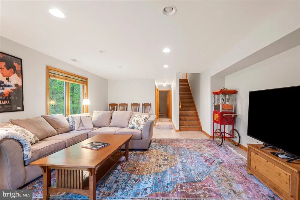 218 NELSON WAY Basye, VA 22810