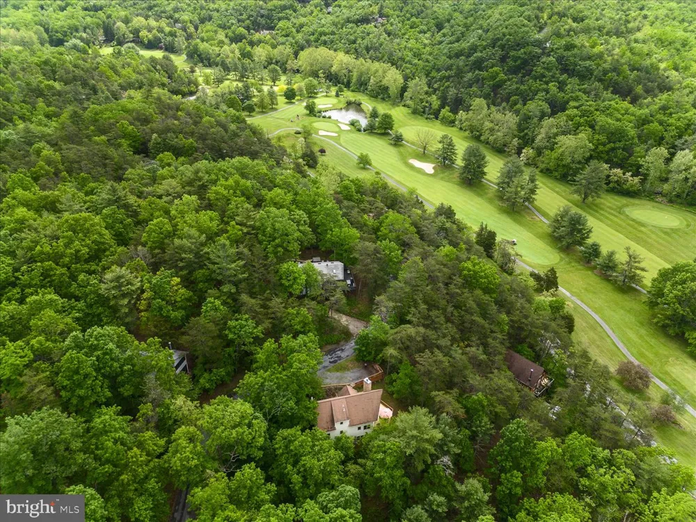 218 NELSON WAY Basye, VA 22810