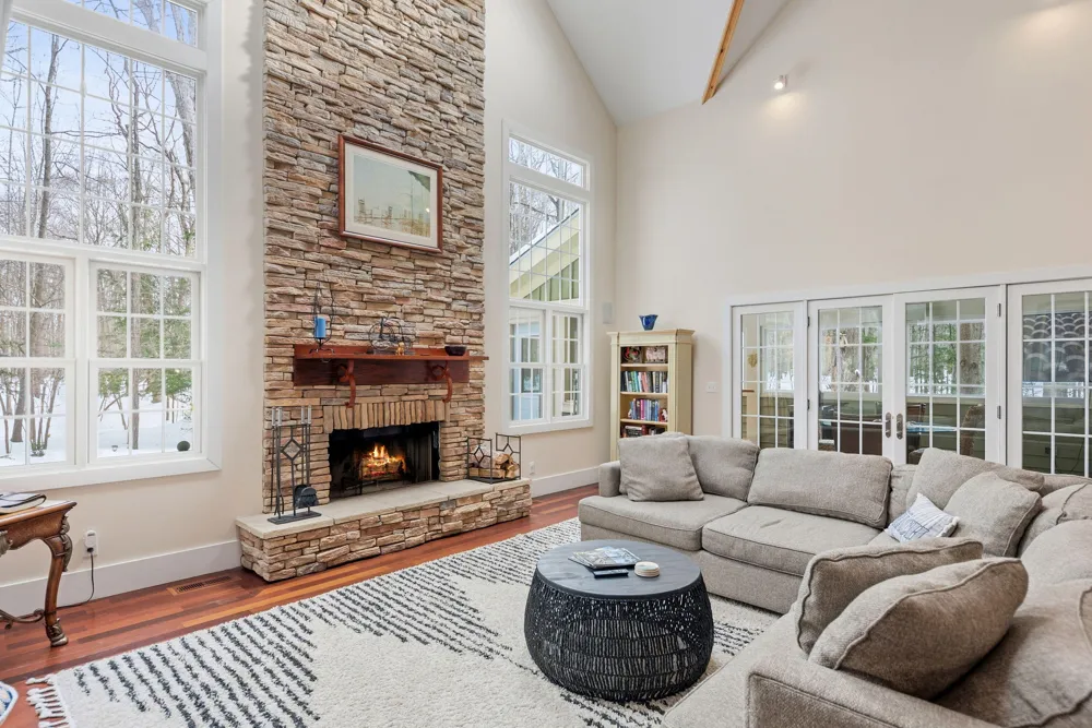13217 Three Oaks Road Sawyer, MI 49125