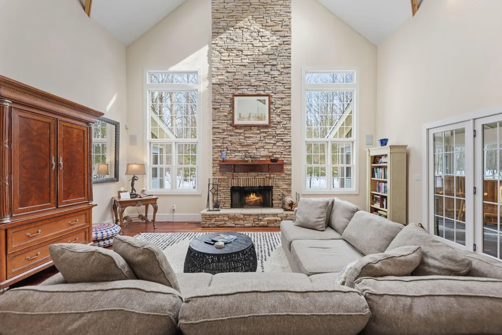 13217 Three Oaks Road Sawyer, MI 49125