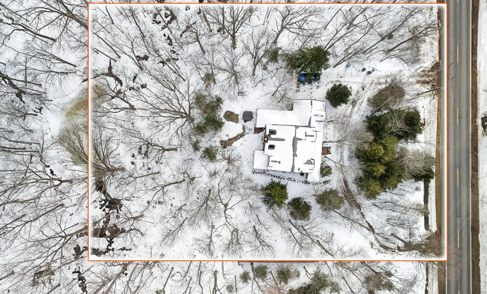 13217 Three Oaks Road Sawyer, MI 49125