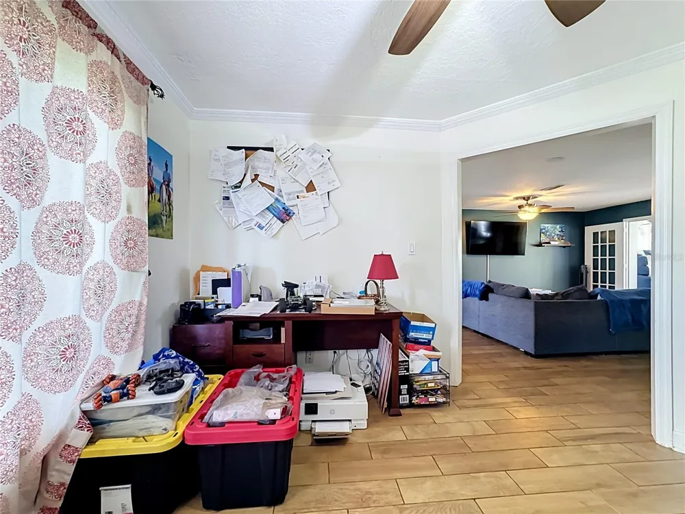1953 ROLLING GREEN CIRCLE Sarasota, FL 34240