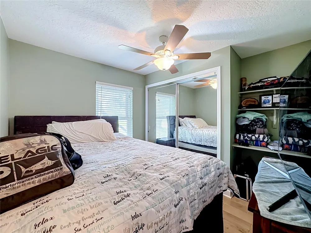 1953 ROLLING GREEN CIRCLE Sarasota, FL 34240