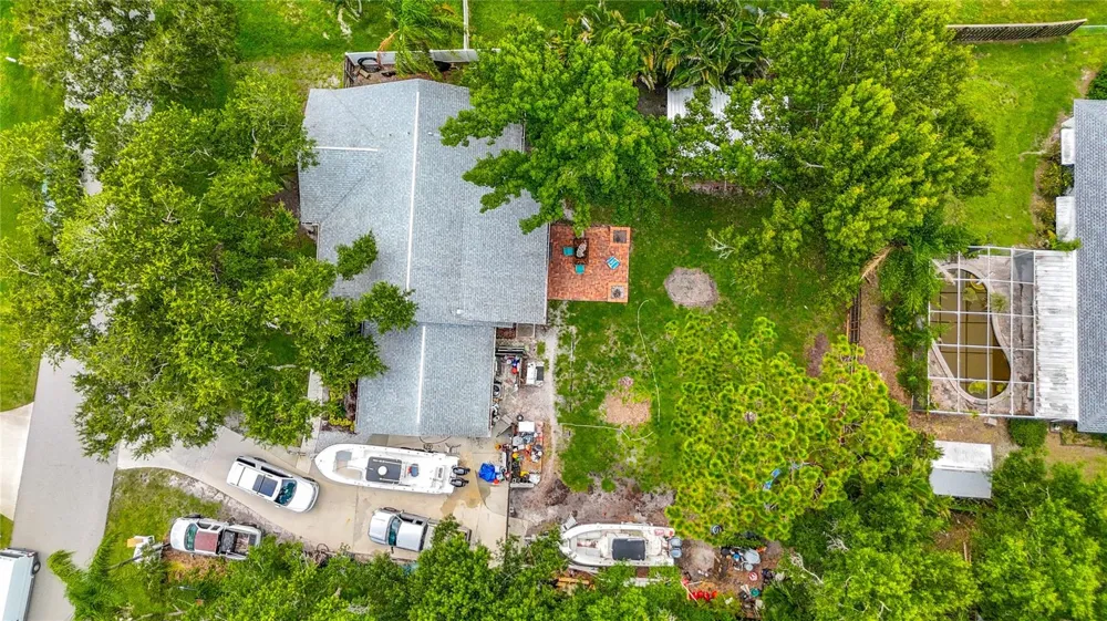 1953 ROLLING GREEN CIRCLE Sarasota, FL 34240
