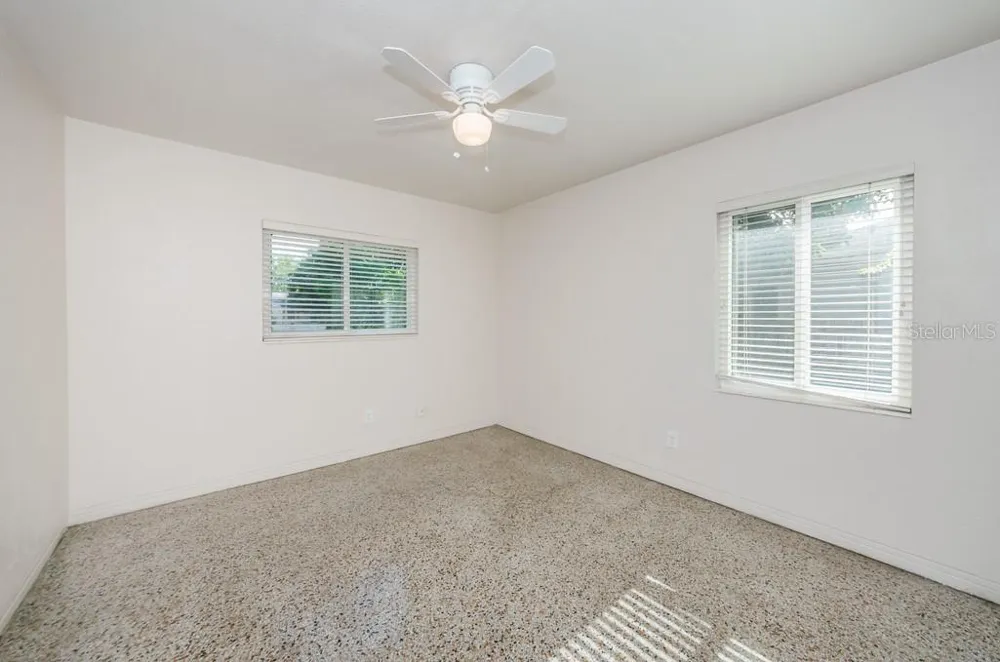 5401 5TH AVENUE St Petersburg, FL 33710