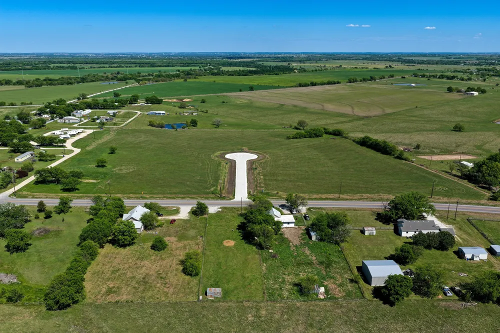 40 Grewing Drive Muenster, TX 76252