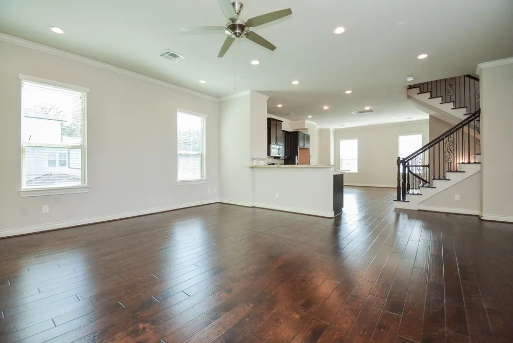 1610 Parker Street Houston, TX 77007