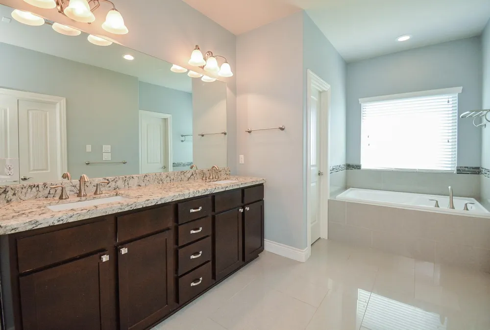 1610 Parker Street Houston, TX 77007