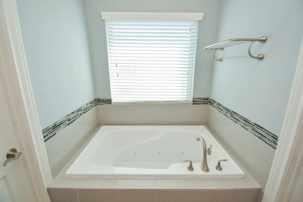 1610 Parker Street Houston, TX 77007