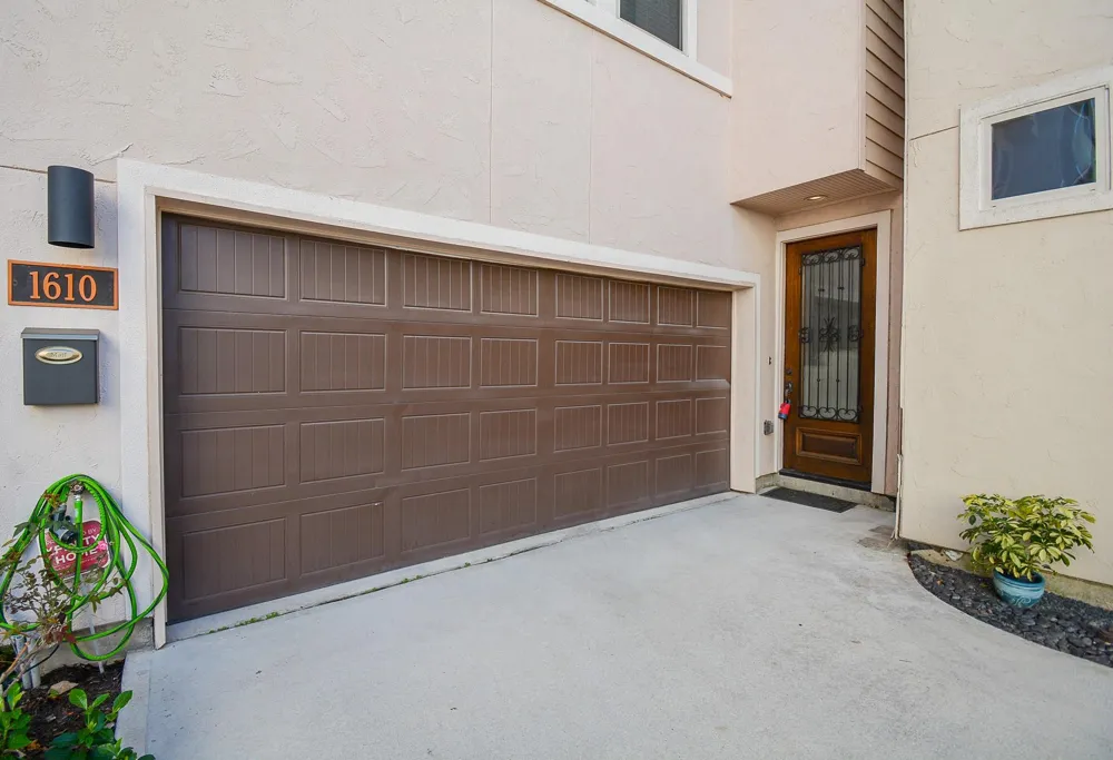 1610 Parker Street Houston, TX 77007
