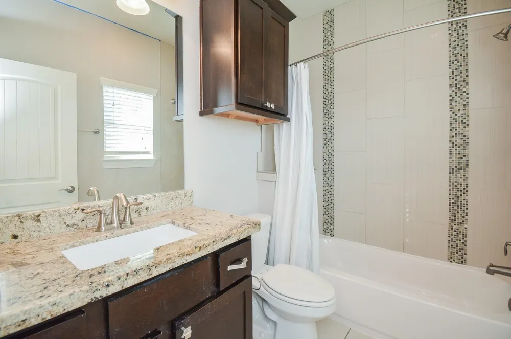 1610 Parker Street Houston, TX 77007