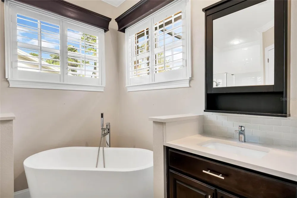 8507 BOWDEN WAY Windermere, FL 34786