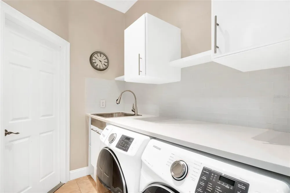 8507 BOWDEN WAY Windermere, FL 34786
