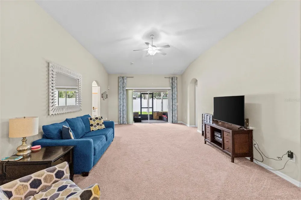 12211 BALLENTRAE FOREST DRIVE Riverview, FL 33579