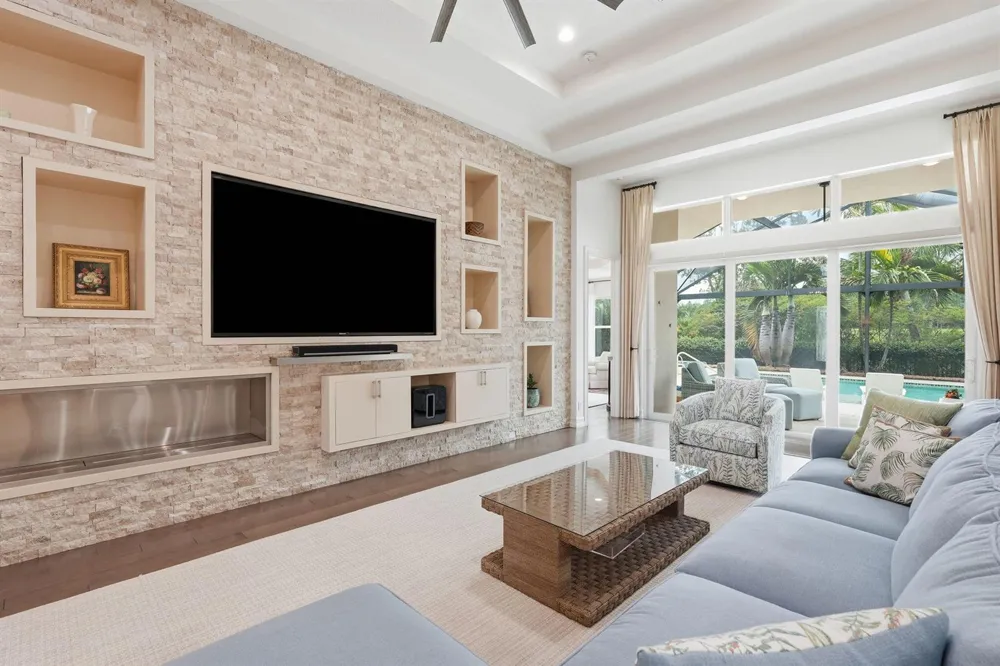 260 Carina Drive Jupiter, FL 33478
