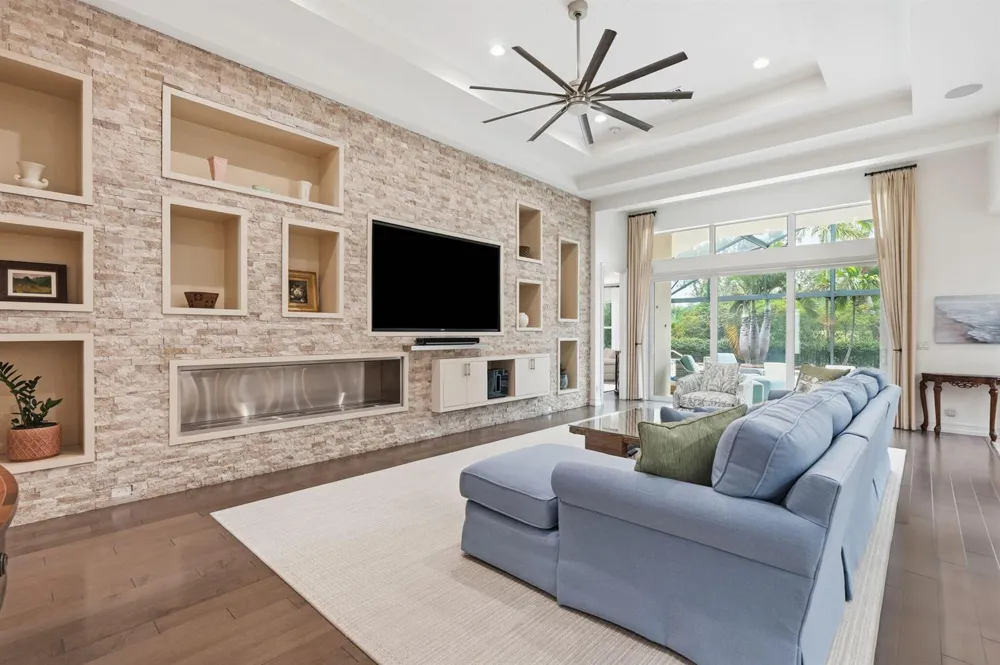 260 Carina Drive Jupiter, FL 33478