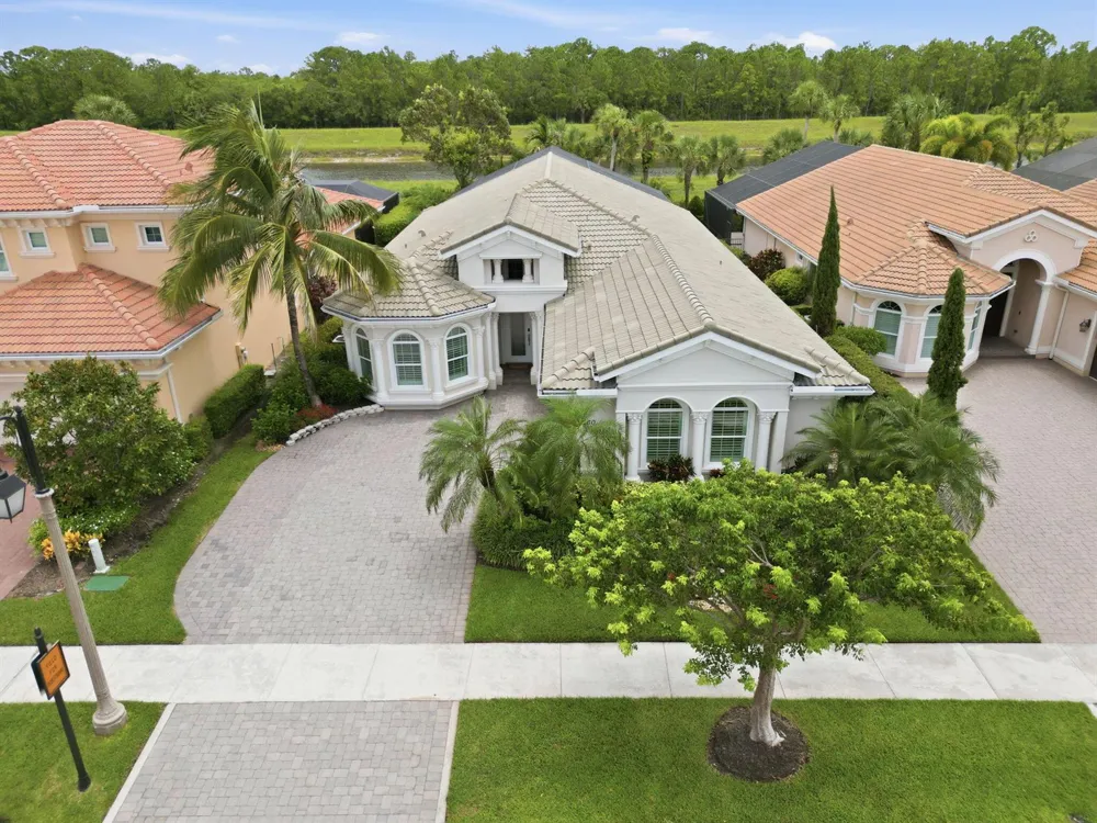 260 Carina Drive Jupiter, FL 33478