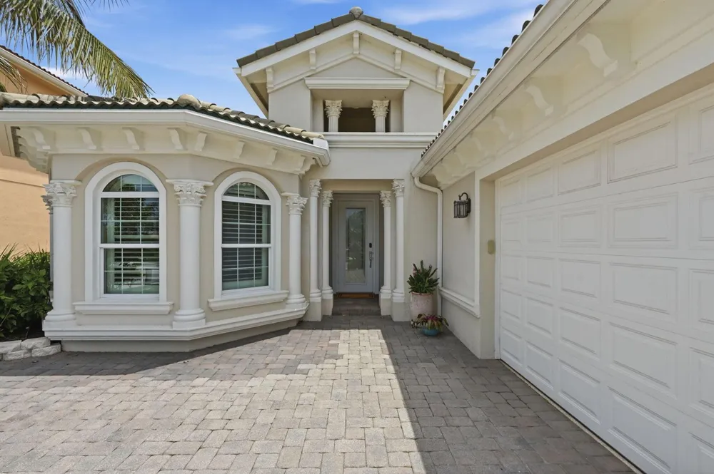 260 Carina Drive Jupiter, FL 33478