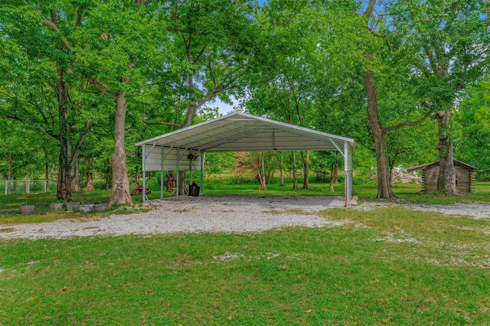 444078 E 350 ROAD Vinita, OK 74301