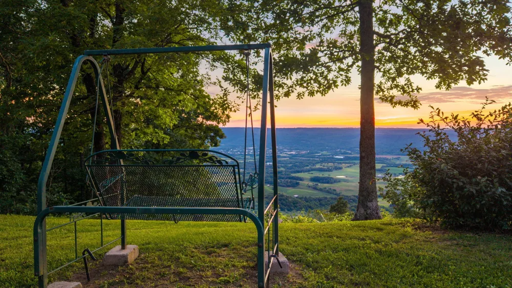 863 Porch Rock Road Pikeville, TN 37367