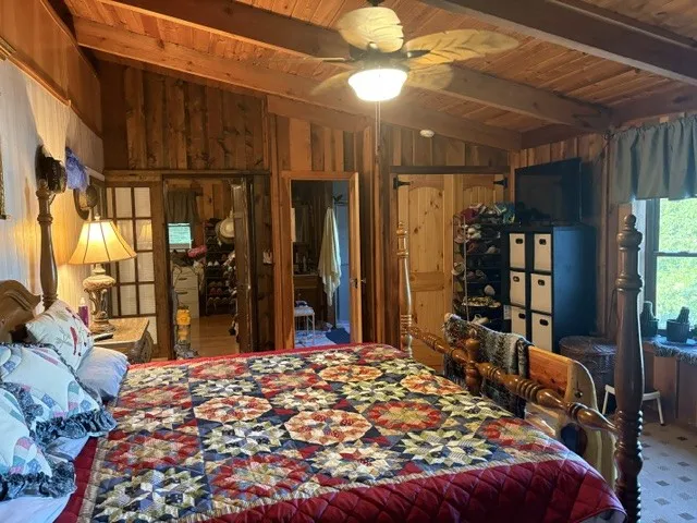 863 Porch Rock Road Pikeville, TN 37367