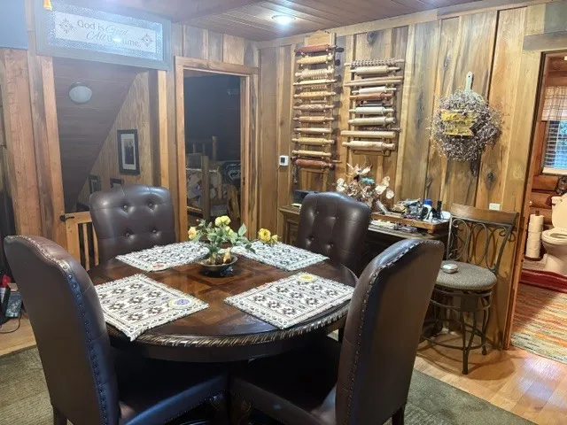 863 Porch Rock Road Pikeville, TN 37367