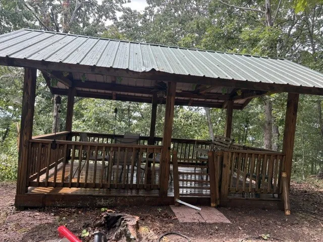 863 Porch Rock Road Pikeville, TN 37367