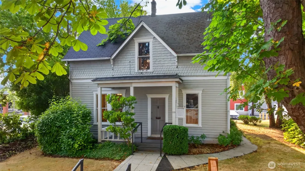 115 3rd Avenue Edmonds, WA 98020
