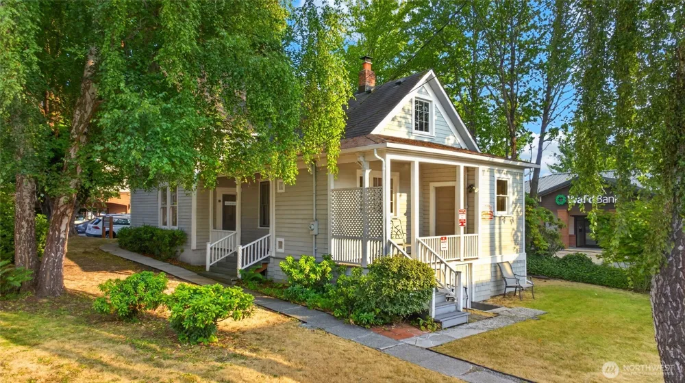 115 3rd Avenue Edmonds, WA 98020