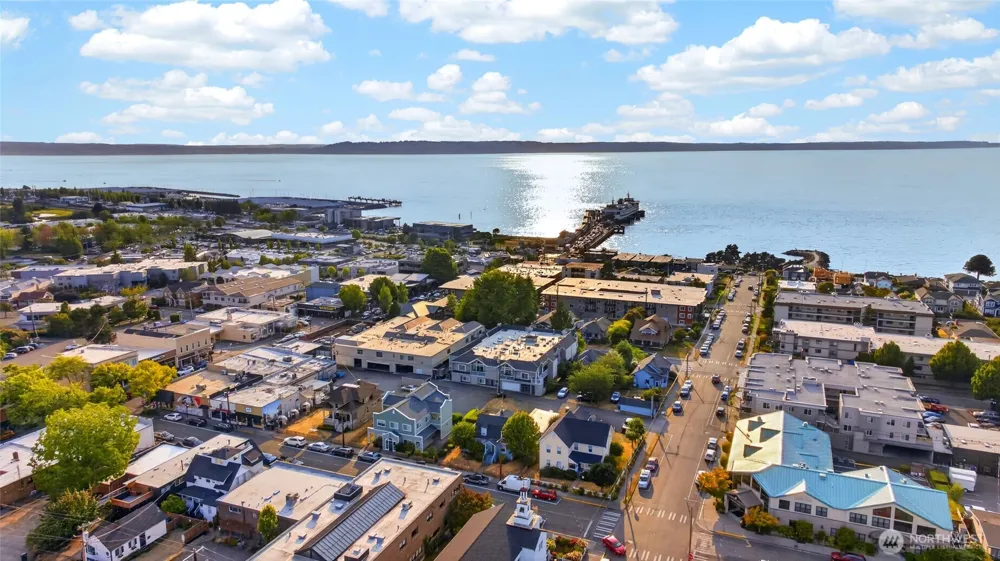 115 3rd Avenue Edmonds, WA 98020