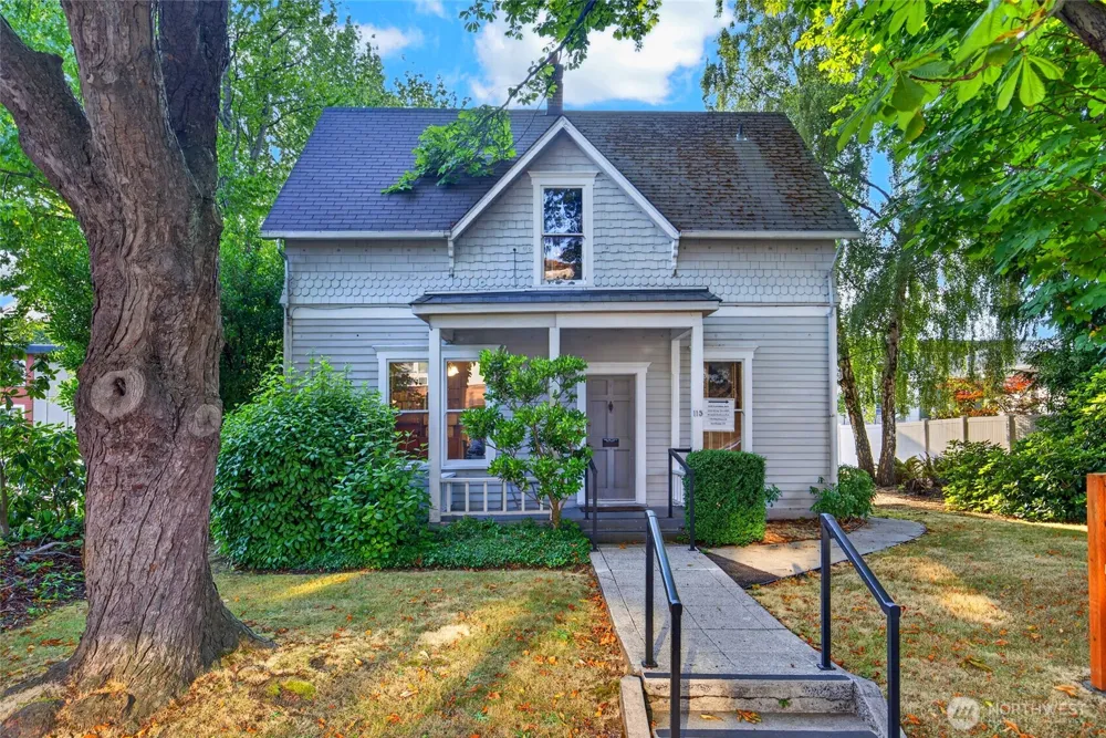115 3rd Avenue Edmonds, WA 98020