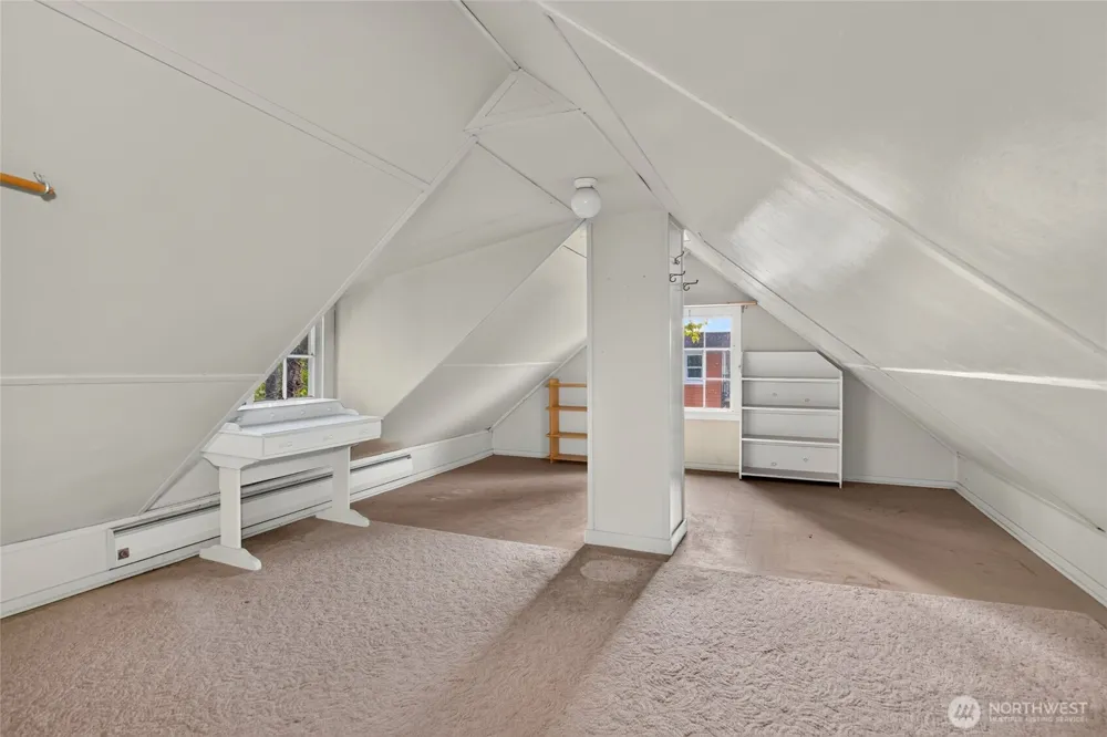 115 3rd Avenue Edmonds, WA 98020