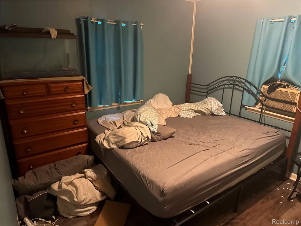 31337 E Baseline Road Pine Grove Township, MI 49055