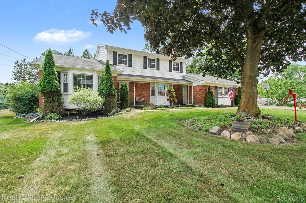 3017 Old Orchard Drive Brighton Township, MI 48114
