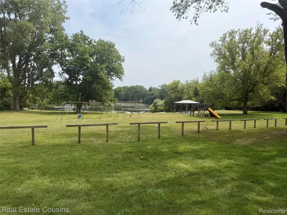 3017 Old Orchard Drive Brighton Township, MI 48114
