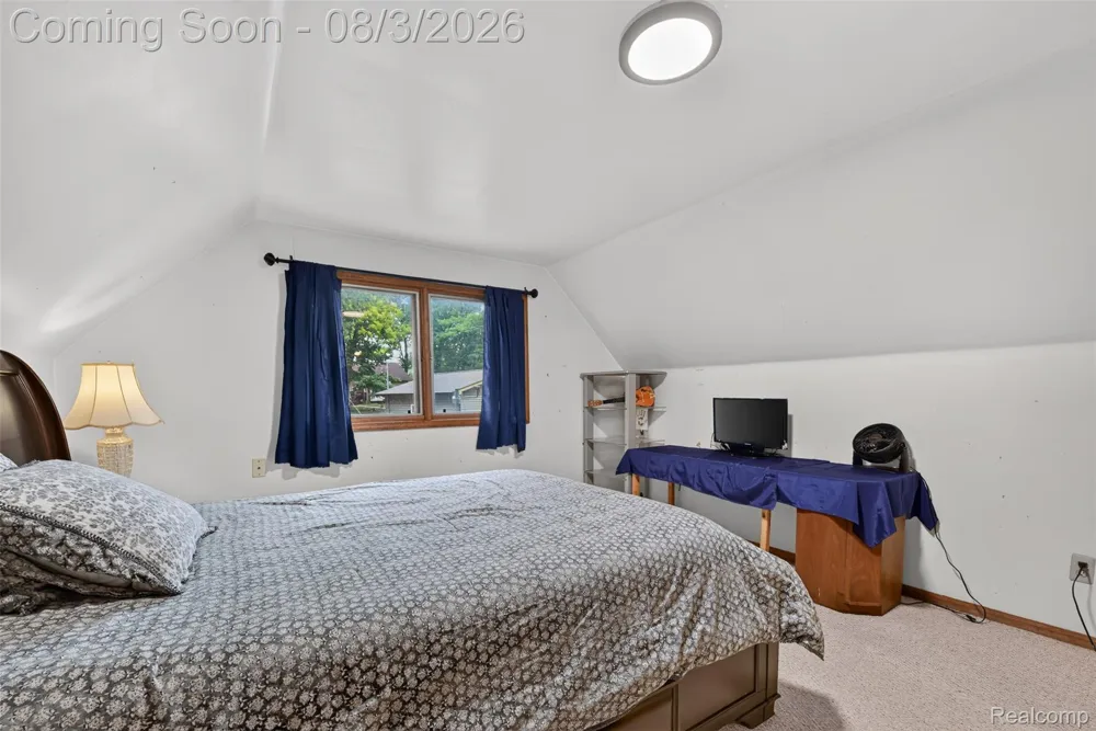 679 Long Lake Boulevard Lake Orion Village, MI 48362