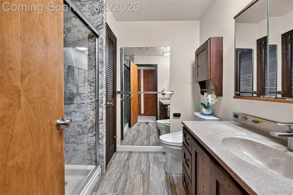 679 Long Lake Boulevard Lake Orion Village, MI 48362
