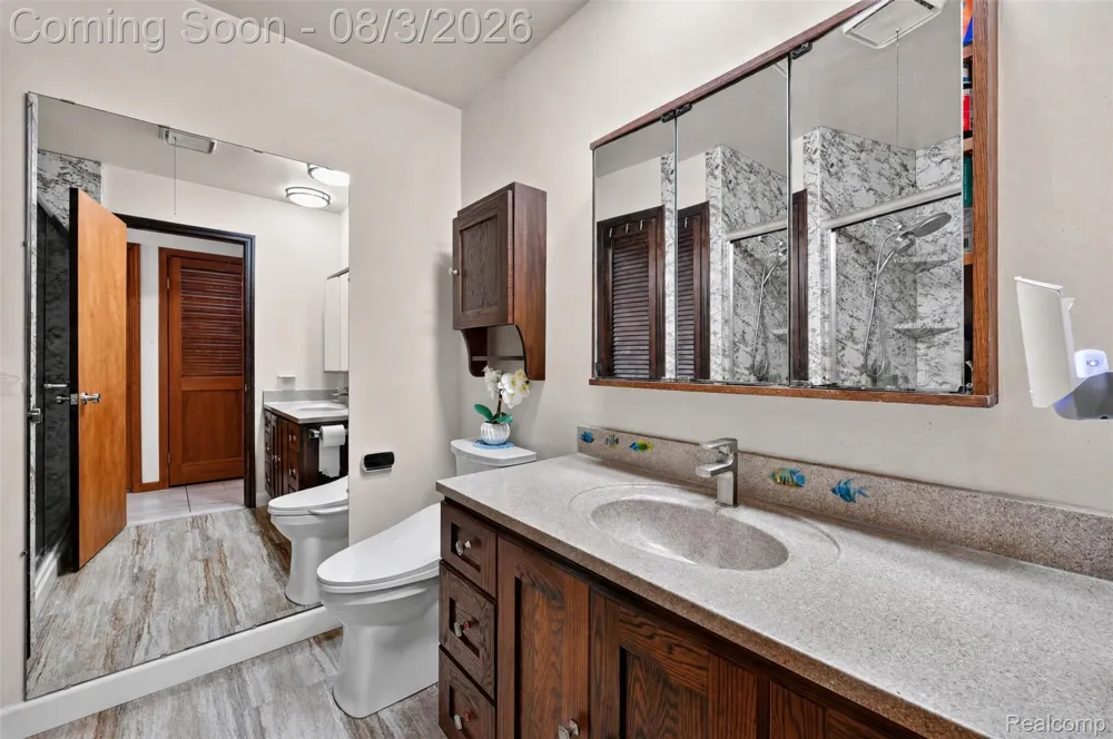 679 Long Lake Boulevard Lake Orion Village, MI 48362