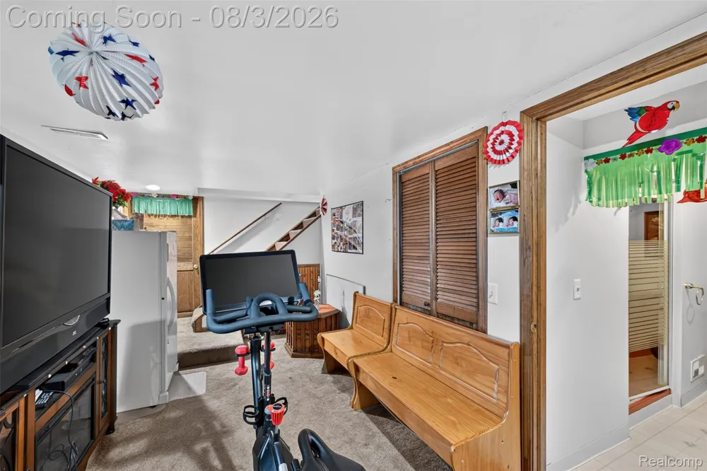679 Long Lake Boulevard Lake Orion Village, MI 48362
