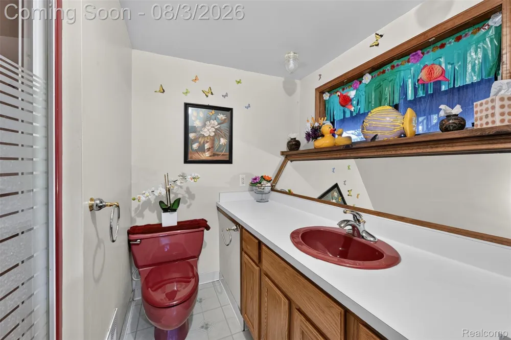 679 Long Lake Boulevard Lake Orion Village, MI 48362