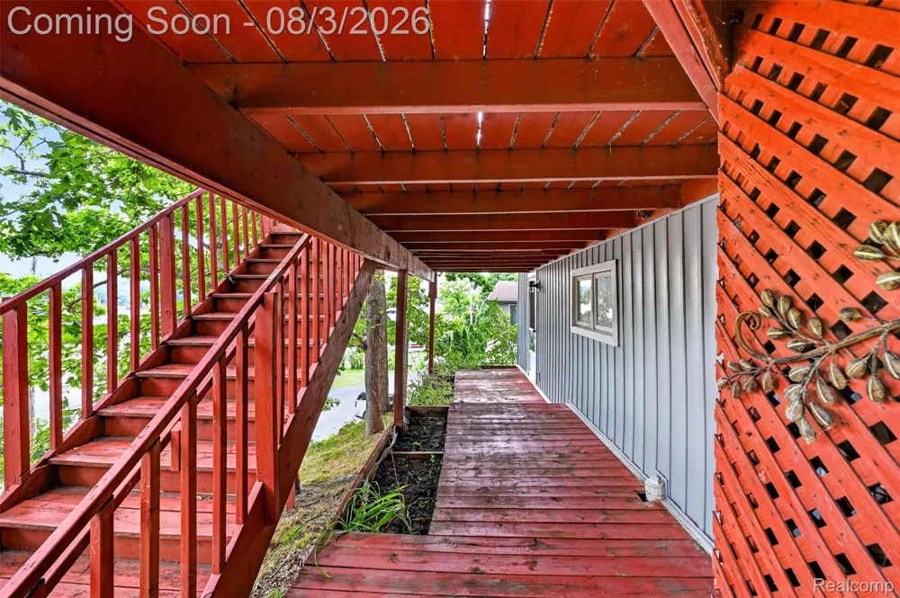 679 Long Lake Boulevard Lake Orion Village, MI 48362