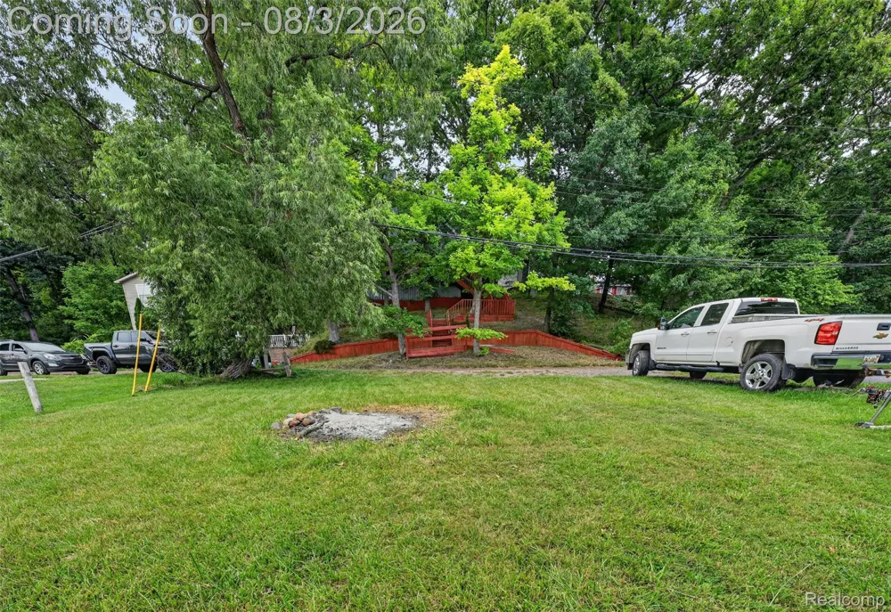 679 Long Lake Boulevard Lake Orion Village, MI 48362