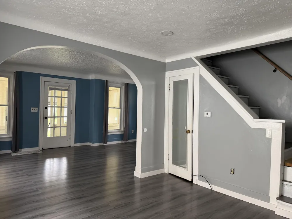120 Bent Oak Avenue Adrian City, MI 49221