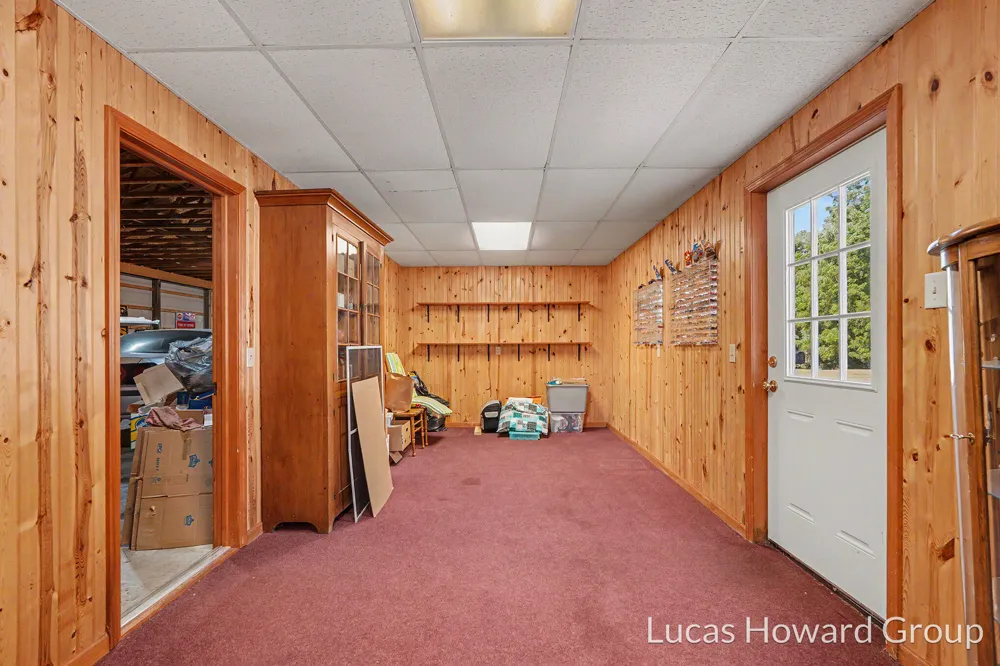 314 S Sherwood Avenue Plainwell City, MI 49080