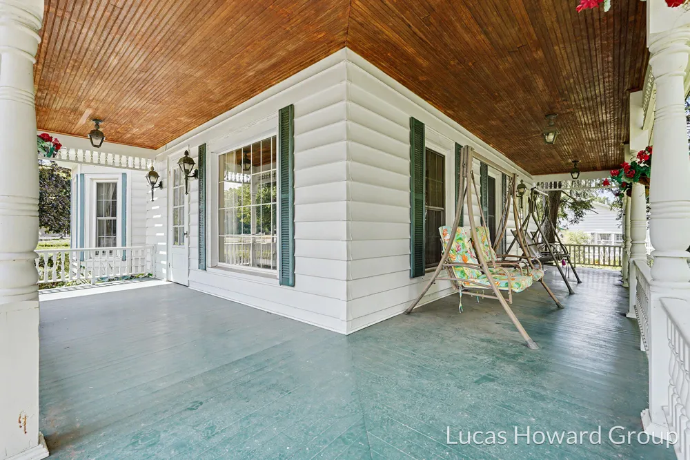 314 S Sherwood Avenue Plainwell City, MI 49080