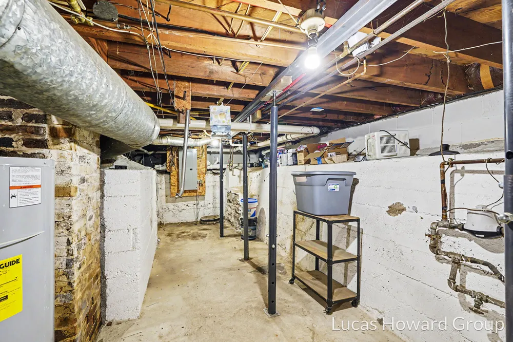314 S Sherwood Avenue Plainwell City, MI 49080