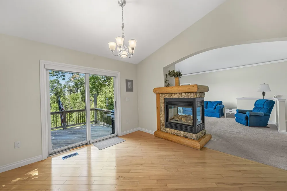 10101 Peninsula Drive Peninsula Township, MI 49686