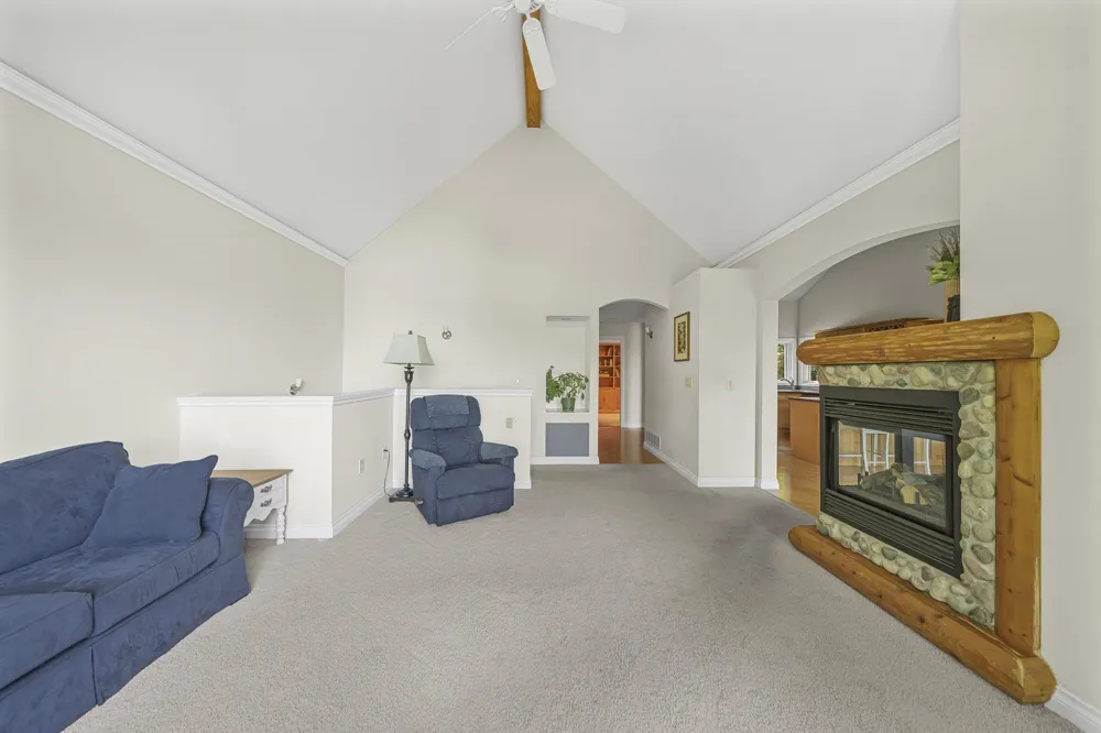 10101 Peninsula Drive Peninsula Township, MI 49686